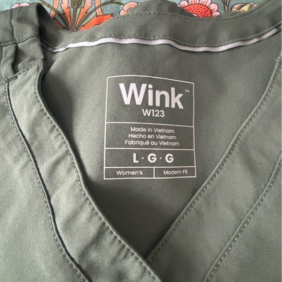 NWOT Wonderwink Scrub Set - Picture 5 of 5